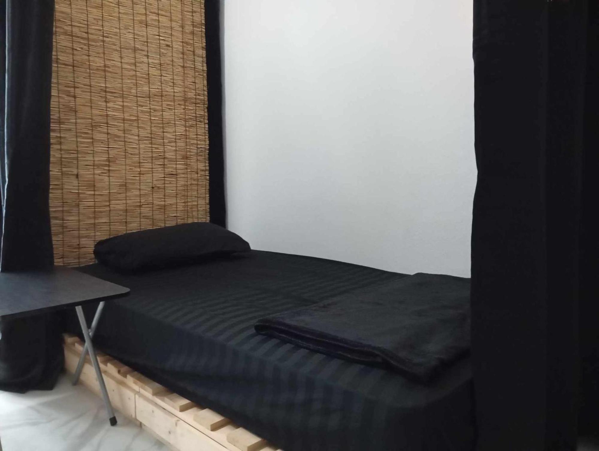 Lita Guesthouse チエンマイ エクステリア 写真